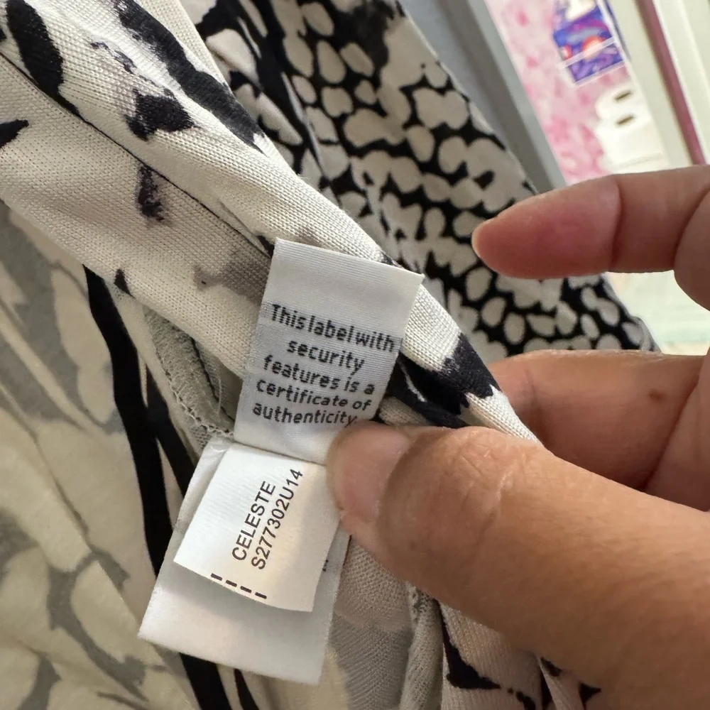 Diane Von Furstenberg Black and Cream Romper - Picture 7 of 10